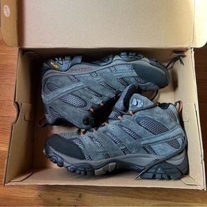 Moab 2 Mid Waterproof Hiking Boot